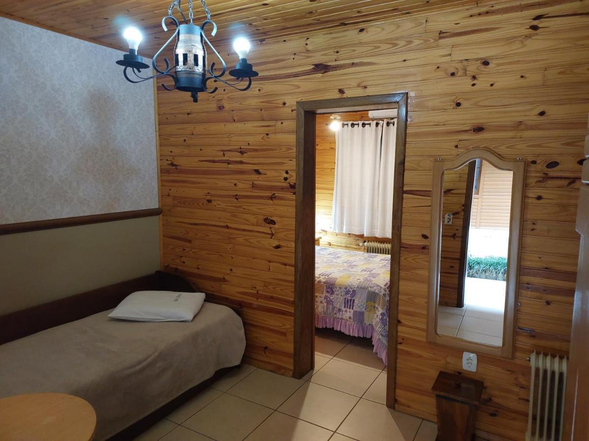 Pousada Villa Fiorita Канела Екстер'єр фото